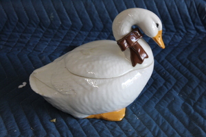 lot 9461 image: Duck Cookie Jar