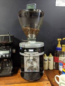 lot 7374 image: MahlKoniq K30 Vario Air Espresso Grinder