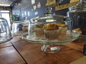 lot 7391 image: (2) Pastry Display Stands With Cover