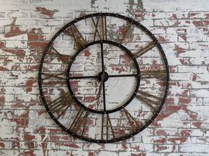 lot 7423 image: Floor Lamp And Clock