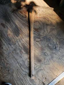 lot 9 image: Minors Axe