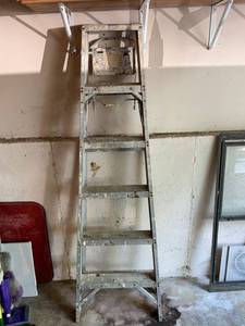 lot 3115 image: Six Foot Aluminum Step Ladder