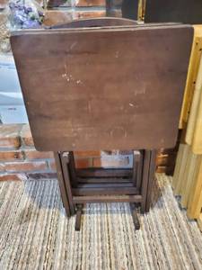 lot 5263 image: Lot of 4 Dark stain TV Trays with Holder