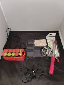 lot 5266 image: Lot of Vanity Supplies ( Remington All That Curlers)