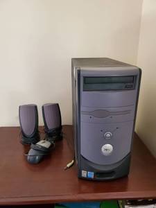 lot 5302 image: Dell Tower Mouse and Speakers Lot