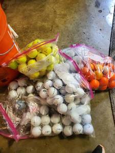 lot 5315 image: Lot of Assortment of Golf Balls