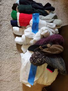 lot 5347 image: Lot of Socks and T-Shirts