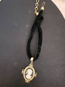 lot 5357 image: Black Felt Chain Victorian Necklace