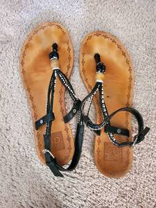 lot 5366 image: Dolce Vita Sandals 7.5