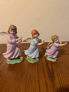 lot 8222 image: Schmid Angels B Shackman 1992