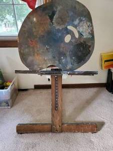 lot 6302 image: Wooden Easel and Paint Tray