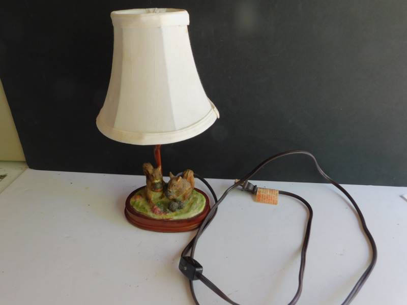 lot 1130 image: Night StandDresser Light