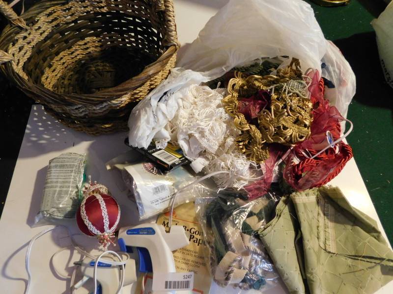 lot 5247 image: Craft basket with hot glue gun, craft kits and more