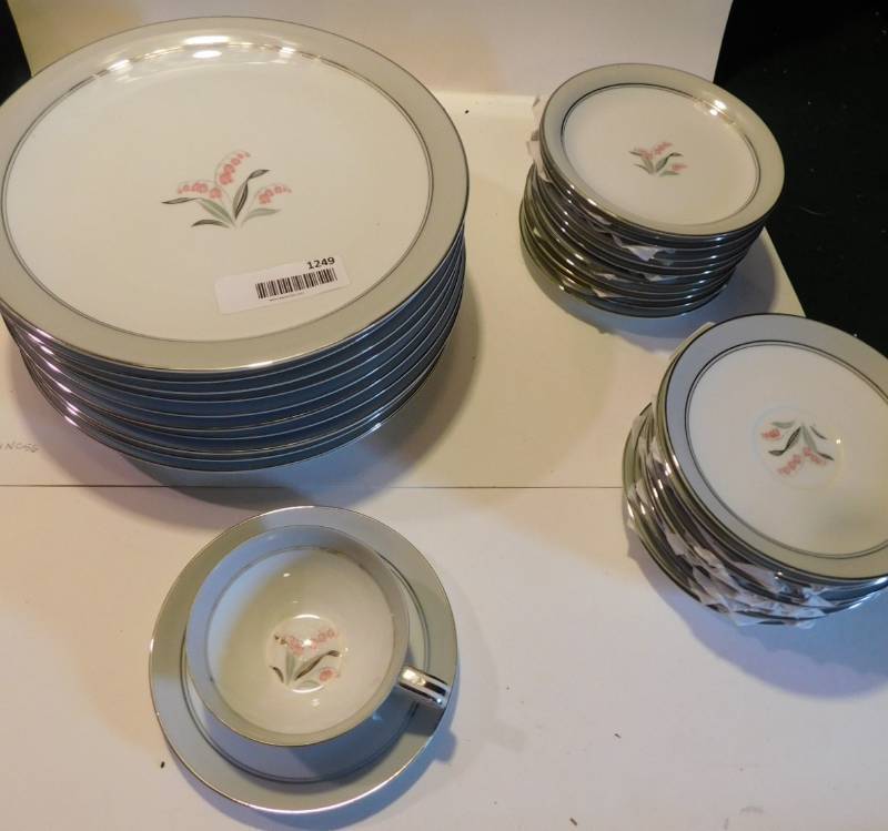 lot 1249 image: Nortake China