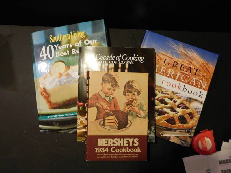 lot 1505 image: Cookbooks (4 ea)