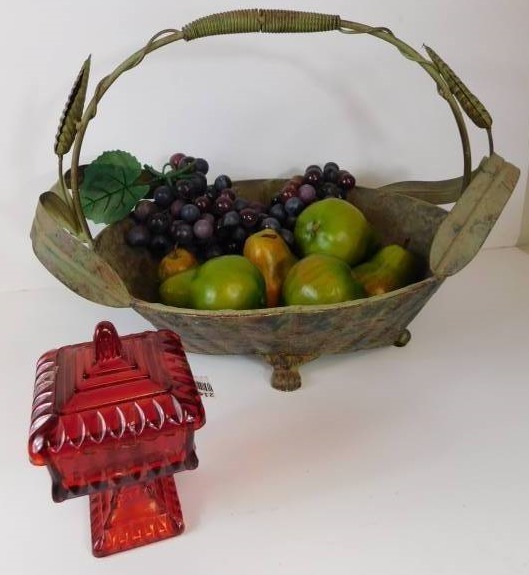 lot 4027 image: Home Decor Lot
