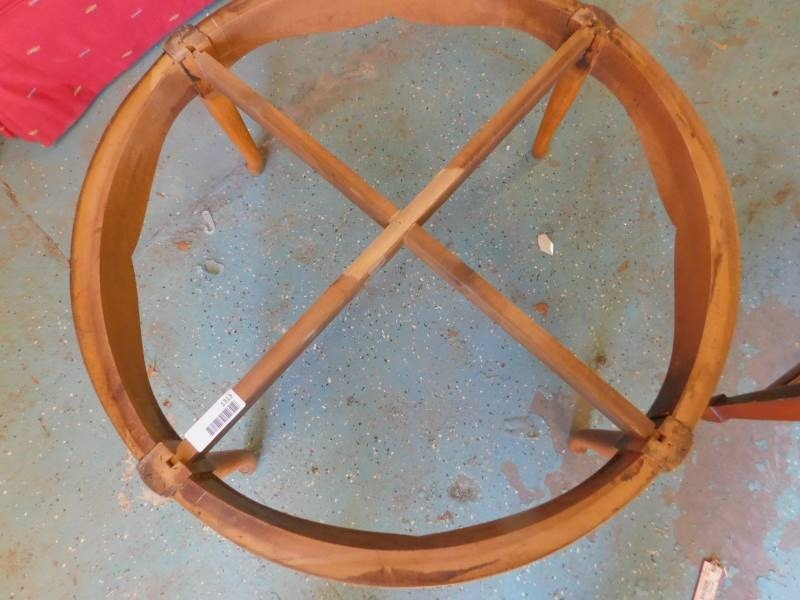 lot 1313 image: Italian Round Coffee Table Frame