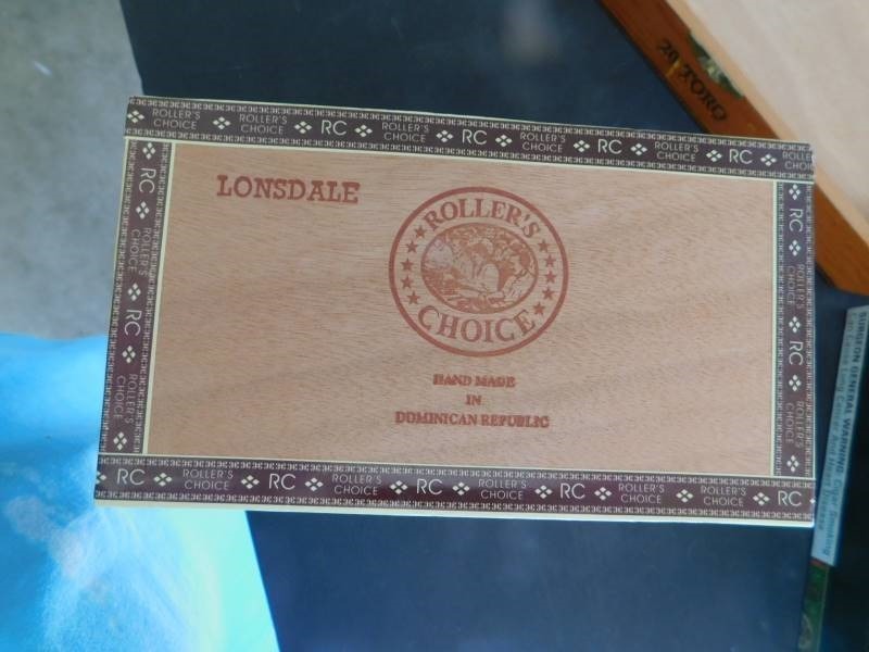 lot 1486 image: Cigar Boxes (3 ea)