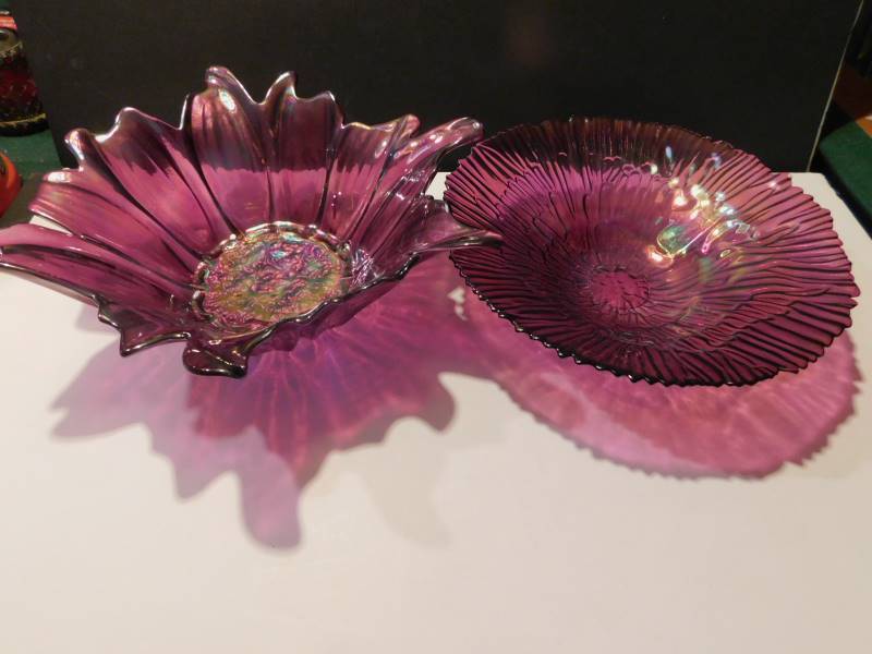 lot 1010 image: Party Serving Bowls (2 ea)