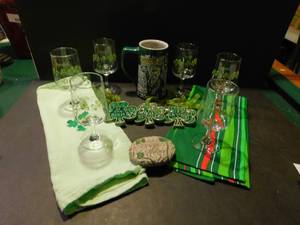 lot 1183 image: Irish Grouping