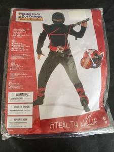 lot 4431 image: Stealth Ninja Costume