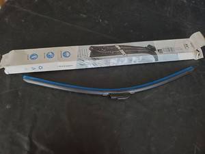 lot 7692 image: Balan Point Wiper Blade