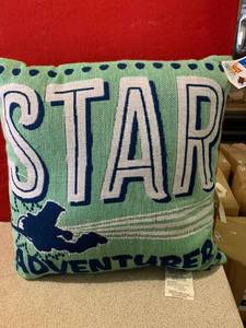 lot 3787 image: ToyStory Star Adventure Pilllow
