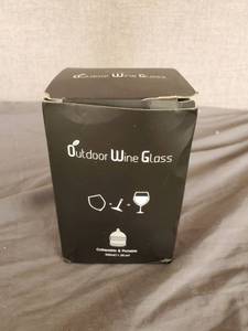 lot 1711 image: Outdoor Wine Glass
