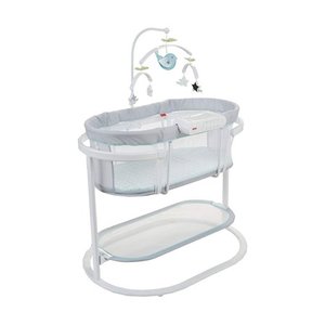 lot 1545 image: Fisher-Price Soothing Motions Bassinet