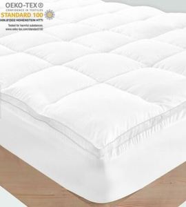 lot 1688 image: Mattress Topper For Mattress Up To 10 To 20 Inches 60in W X 80in L Queen White