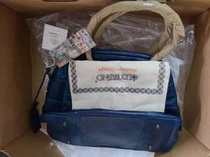 lot 4491 image: Old Trend modern Village Purse