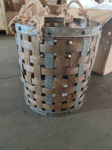 lot 5865 image: American Art Decor, Rustic Wood and Metal Basket