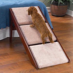 lot 5908 image: Pet Studio Pine Frame Dog RampSteps, 3 Step
