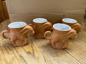 lot 2012 image: Lot 4 Vintage Frankoma Terra Cotta 1980 Democrat Donkey Mugs