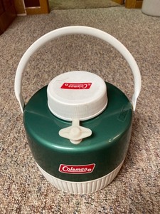 lot 2061 image: Vintage Coleman green water cooler