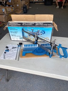lot 2078 image: Precision Mitre Box and Saw