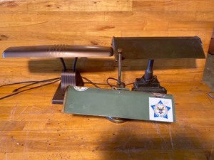 lot 2113 image: Lot of four vintage desk lamps