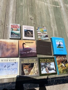 lot 2122 image: Lot of Wildlife Art Collector books