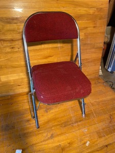 lot 2126 image: 10 Padded folding chairs from Pershing auditorium in Lincoln Nebraska