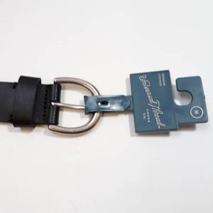 lot 929 image: Womens Genuine Leather Jean Belt - Universal Thread Black M