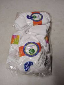 lot 7459 image: Boys Seamless Sport Socks, 12-pack