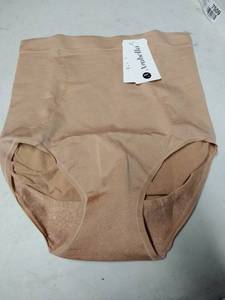 lot 7509 image: Arabella underware
