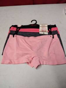 lot 7517 image: spree intimates boyshorts