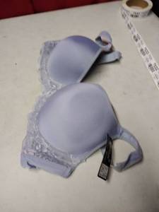 lot 7531 image: vadalala light blue bra 42dd