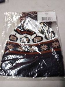 lot 7549 image: Kavu Herschel Knit Beanie - Robotic