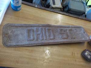 lot 5762 image: metal ohio street sign