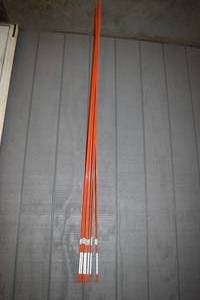 lot 9 image: 7 Driveway Markers 72
