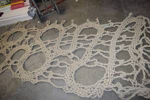lot 25 image: Mantzalin Rope Lace 52 x 10 Foot