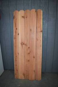 lot 44 image: 16 Cedar Fence Pickets 1 x 6 x 6