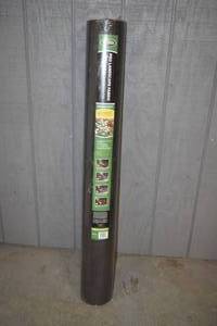 lot 65 image: Roll Scotts Pro Landscape Fabric 4 x 220